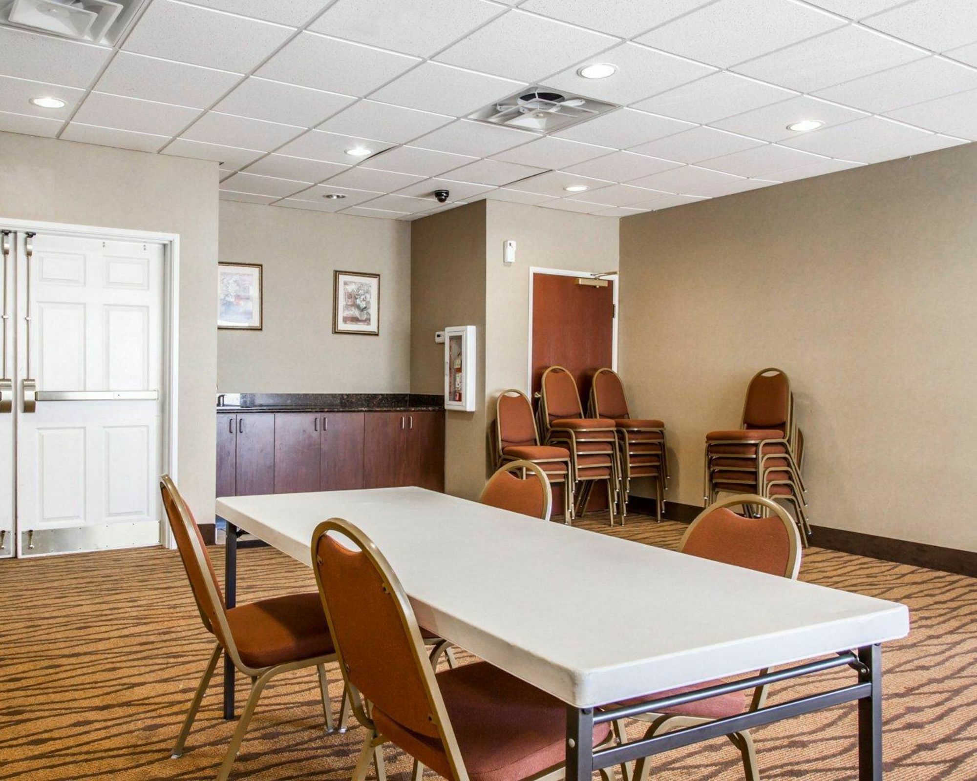 Sleep Inn & Suites Auburn Campus Area I-85 Exterior foto